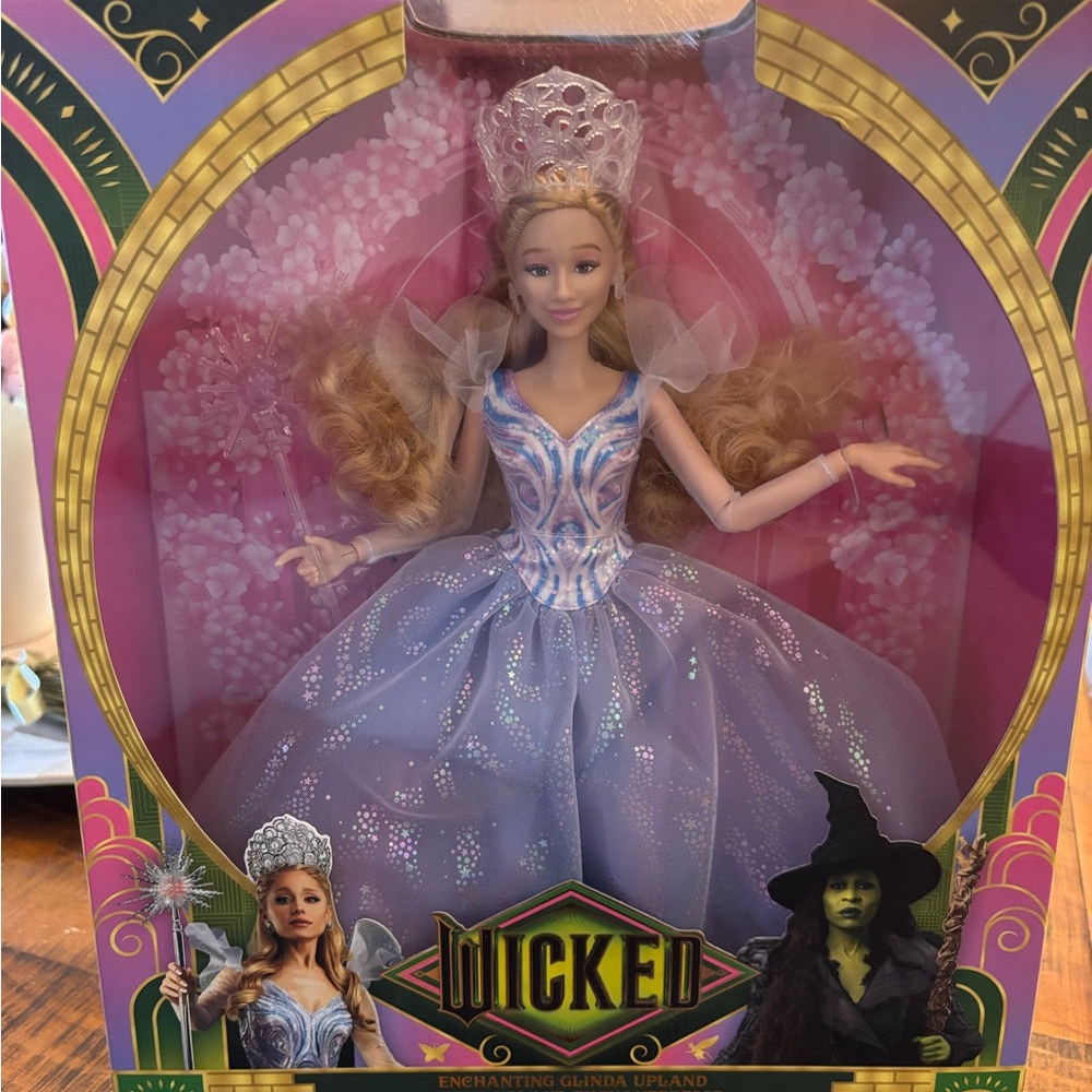 Wicked For Good Deluxe Glinda Doll